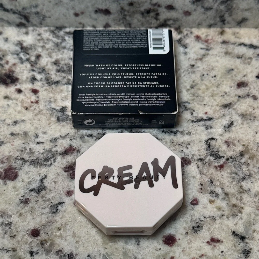 Fenty Big Melons Cheeks Out Cream Blush